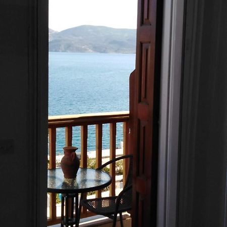 Adriani Sea View Rooms Adamantas  Exterior photo